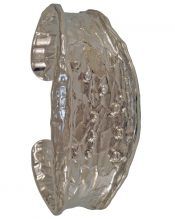 Brazalete de plata bañada en rodio con superficie texturizada y abierto